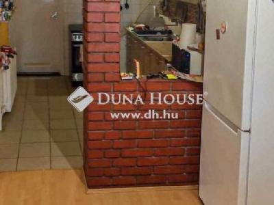 Eladó lakás Harkány