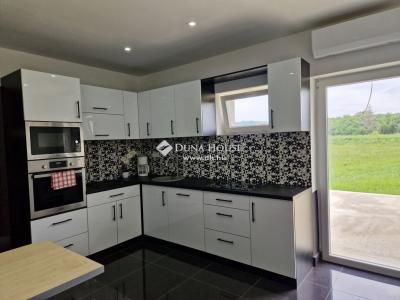 Eladó családi ház Bükkösd