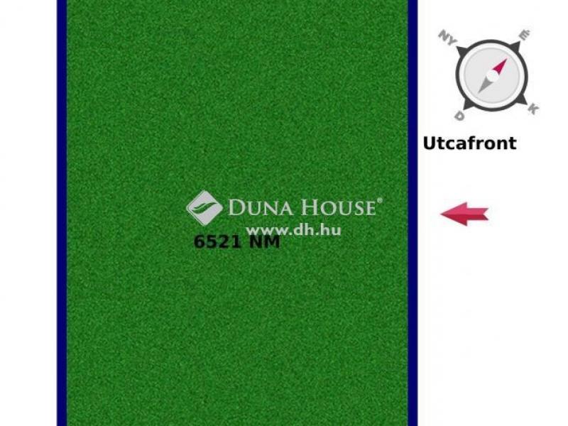 Eladó külterületi telek Siófok