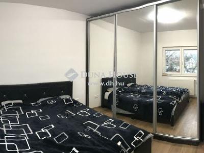 Eladó családi ház Esztergom