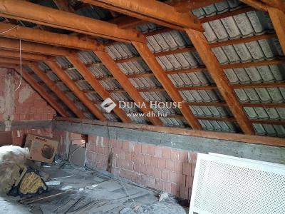 Eladó családi ház Esztergom