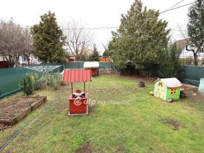 Eladó családi ház Budapest