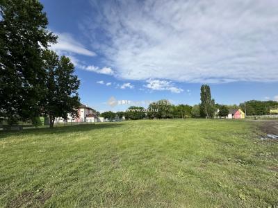 Eladó lakóövezeti telek Nagyvenyim
