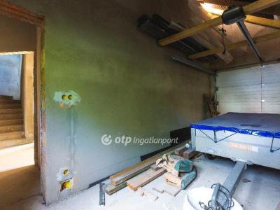 Eladó ikerház Kápolnásnyék