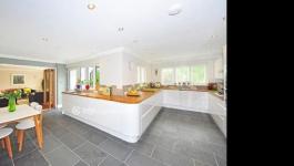 Eladó lakás Mosonszolnok