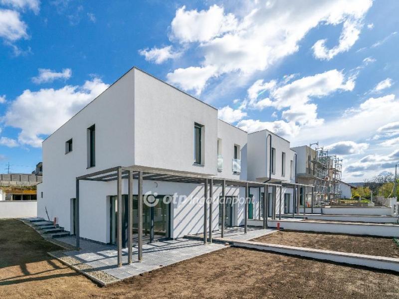 Eladó ikerház Mogyoród