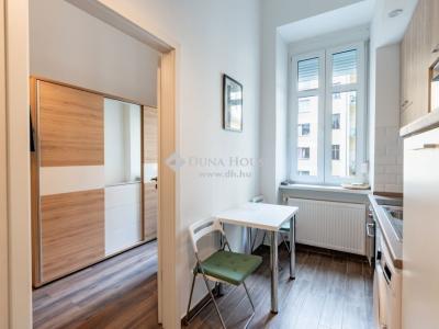 Eladó lakás Budapest