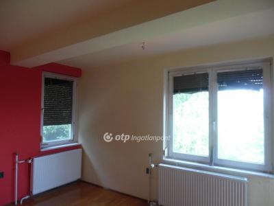 Eladó családi ház Budapest