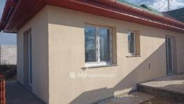 Eladó ikerház Fót