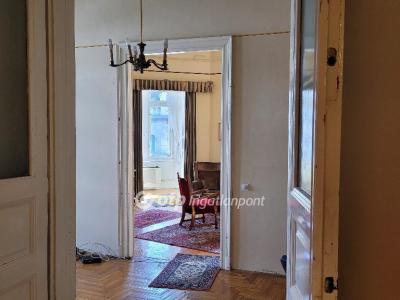 Eladó lakás Budapest