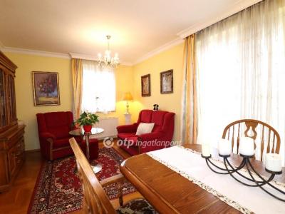 Eladó családi ház Budapest