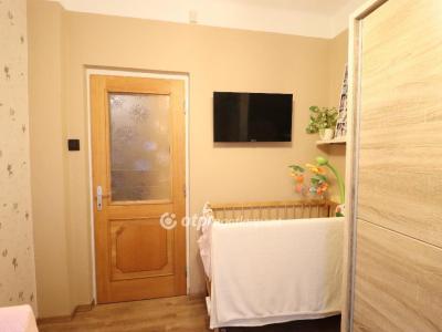 Eladó családi ház Budapest