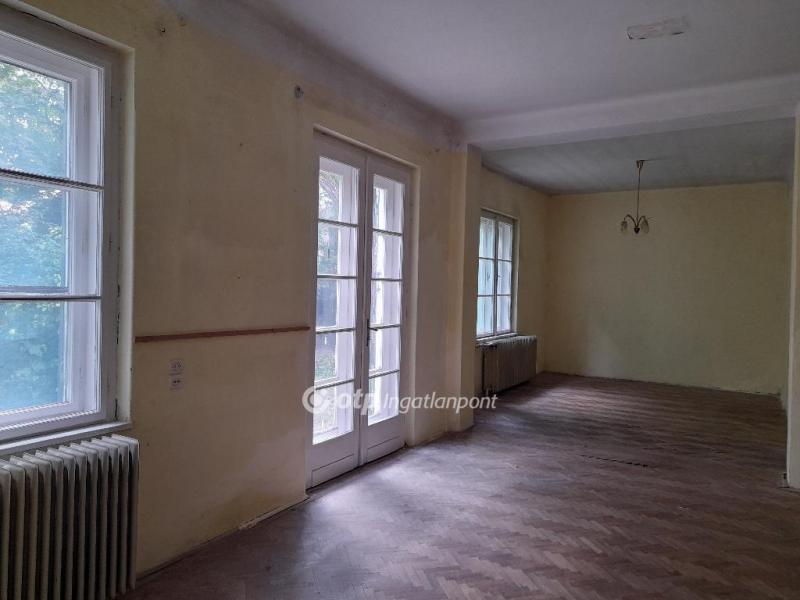 Eladó családi ház Szeged