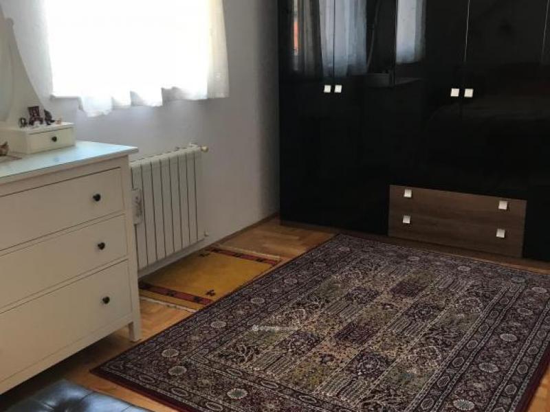 Eladó családi ház Budapest