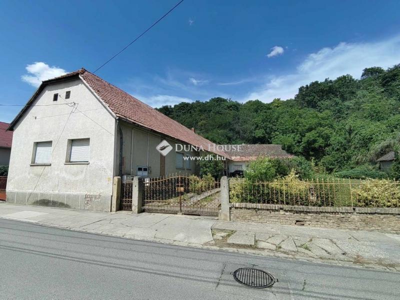 Eladó családi ház Hidas