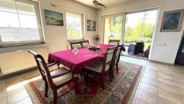 Eladó családi ház Vác