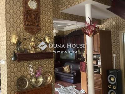 Eladó családi ház Budapest