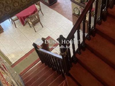 Eladó családi ház Budapest