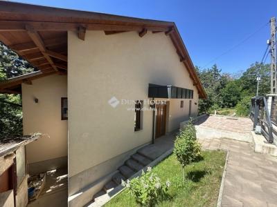 Eladó családi ház Piliscsaba