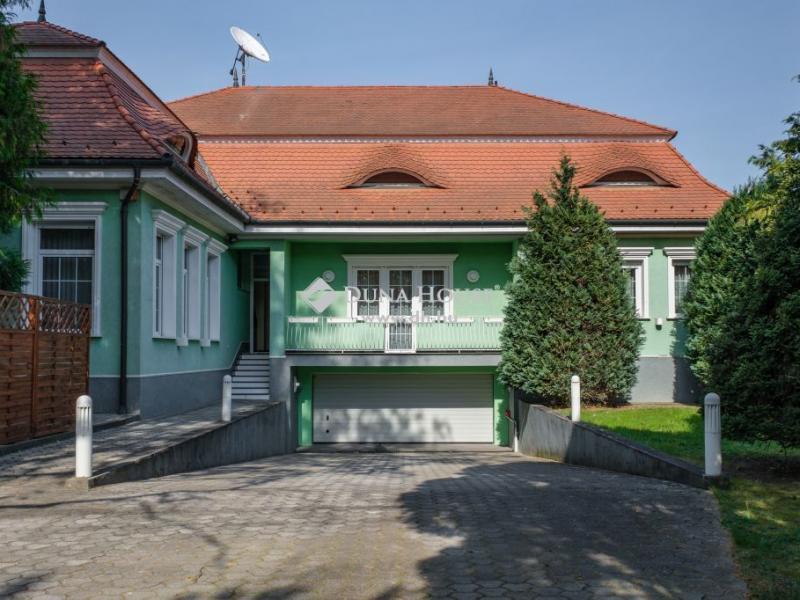 Eladó családi ház Budapest