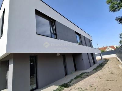 Eladó ikerház Budapest