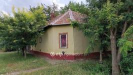 Eladó családi ház Hajdúnánás