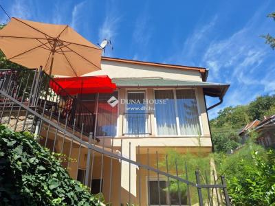 Eladó családi ház Pécs