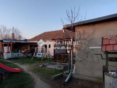 Eladó családi ház Tápiószecső