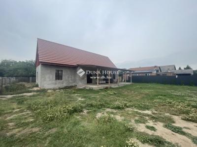 Eladó családi ház Pilis