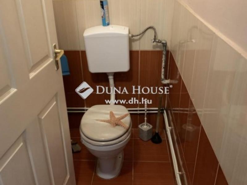 Eladó családi ház Pécs