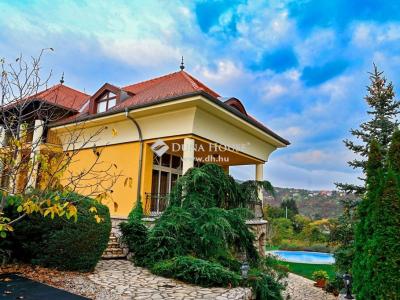 Eladó családi ház Pécs