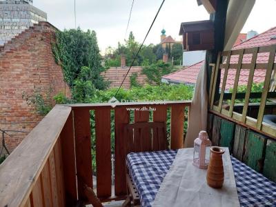 Eladó lakás Pécs