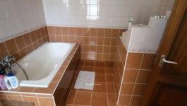 Eladó családi ház Mikepércs