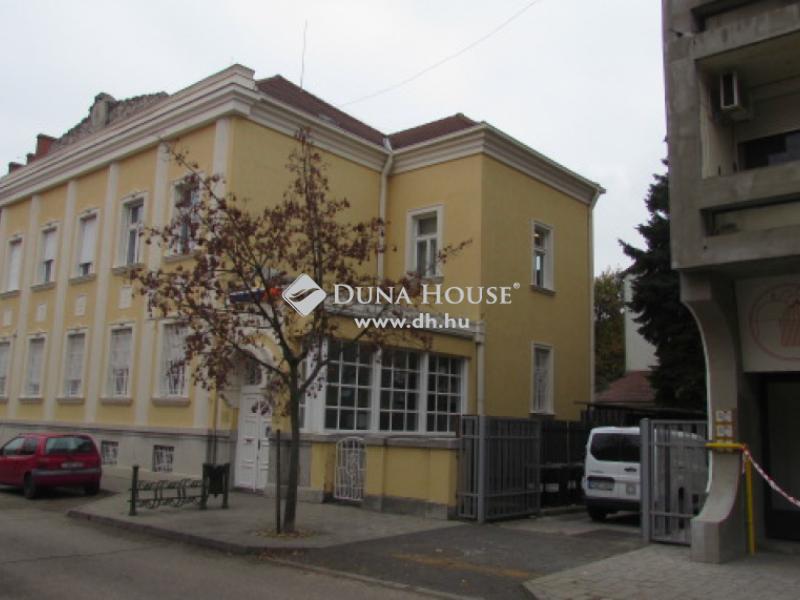 Eladó egyéb iroda Mohács