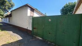 Eladó ház Csongrád