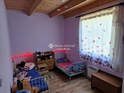 Eladó családi ház Nyáregyháza