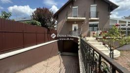 Eladó családi ház Vecsés