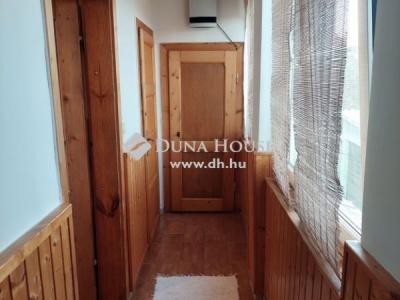 Eladó lakás Pécs