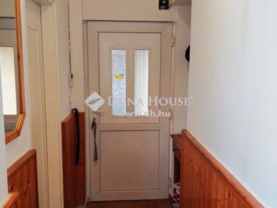 Eladó lakás Pécs