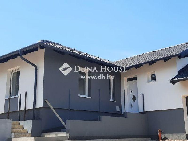 Eladó ikerház Dunaharaszti