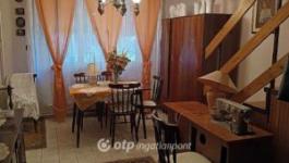 Eladó családi ház Hajdúhadház