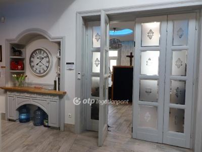 Eladó családi ház Budapest