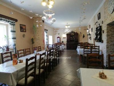 Eladó étterem, vendéglő - 5052 Újszász