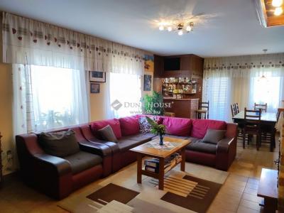 Eladó családi ház Budapest