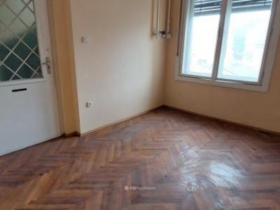 Eladó lakás Győr