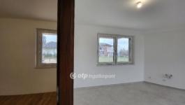 Eladó lakás Szántód