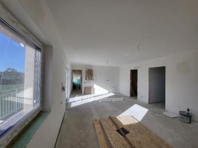 Eladó lakás Szántód