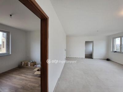 Eladó lakás Szántód
