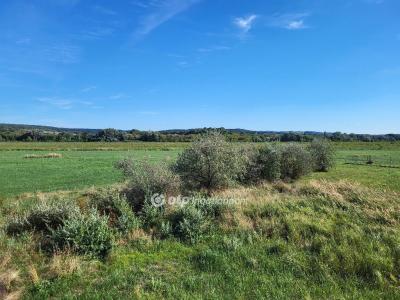 Eladó lakás Szántód