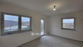 Eladó lakás Szántód